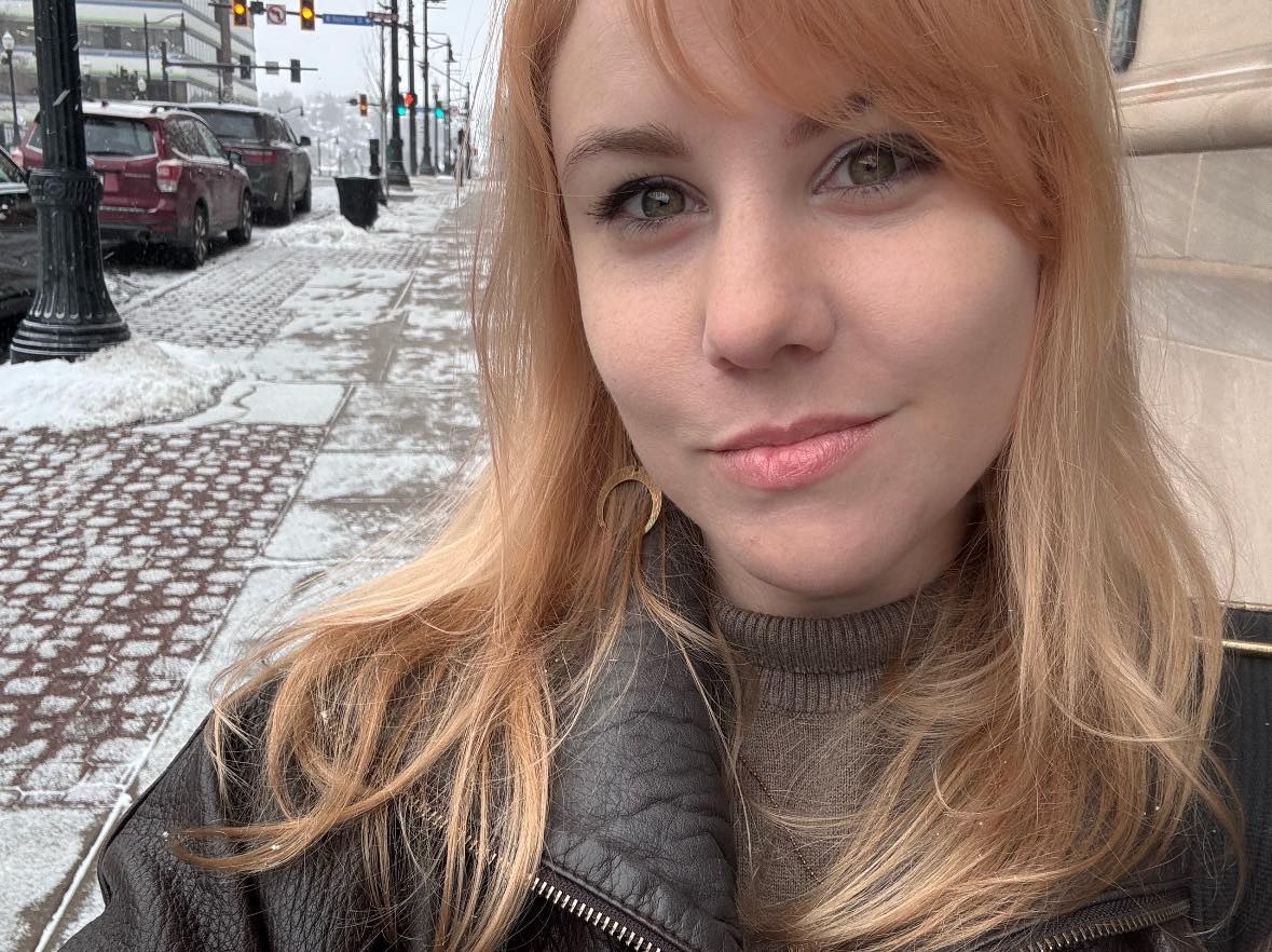 Jesslyn Alice ExJW AvoidJW